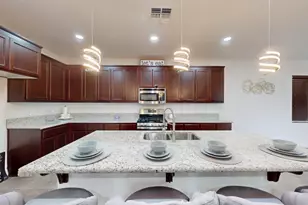 9824 Porto Bay Dr, Elk Grove, CA 95757 - Photo 10