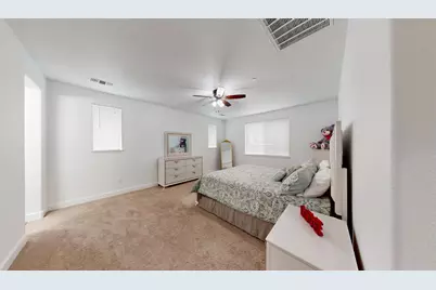 9824 Porto Bay Drive, Elk Grove, CA 95757 - Photo 18