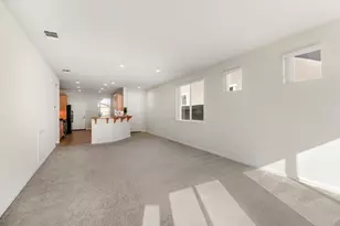 7820 Barnsley Way, Elk Grove, CA 95757 - Photo 16