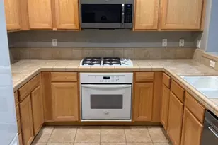 3301 N Park Dr, Sacramento, CA 95835 - Photo 6