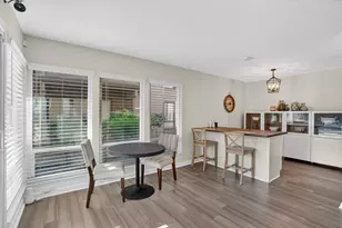 2410 Larkspur Ln, Sacramento, CA 95825 - Photo 8