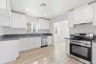 821 Sutter Ave, Modesto, CA 95351 - Photo 12