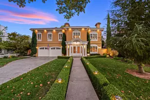 1335 38th St, Sacramento, CA 95816 - Photo 2