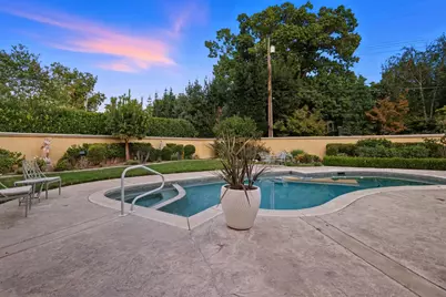 1335 38th Street, Sacramento, CA 95816 - Photo 72