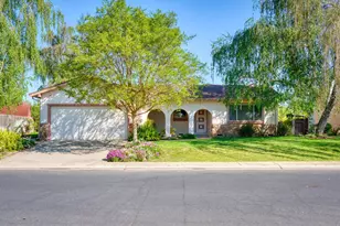 2290 Mission St, Escalon, CA 95320 - Photo 1