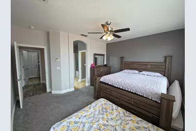 11724 Brook Valley Way, Rancho Cordova, CA 95742 - Photo 8