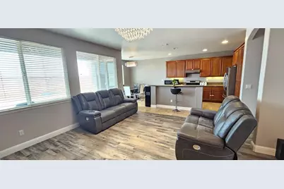 11724 Brook Valley Way, Rancho Cordova, CA 95742 - Photo 26