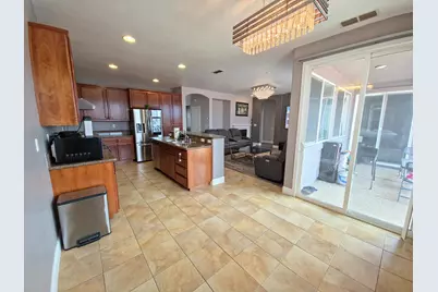 11724 Brook Valley Way, Rancho Cordova, CA 95742 - Photo 4