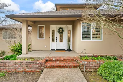 8218 Finisterre Court, Fair Oaks, CA 95628 - Photo 30