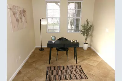 8146 Suarez Way, Elk Grove, CA 95757 - Photo 10