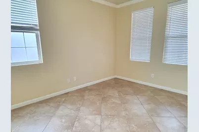 8146 Suarez Way, Elk Grove, CA 95757 - Photo 6