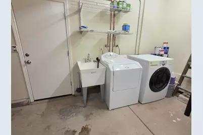 8146 Suarez Way, Elk Grove, CA 95757 - Photo 30