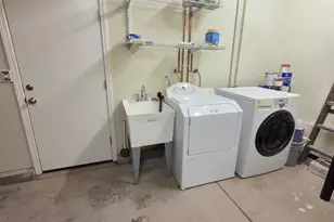 8146 Suarez Way, Elk Grove, CA 95757 - Photo 30