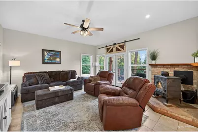4381 Lakeridge Drive, Pollock Pines, CA 95726 - Photo 24