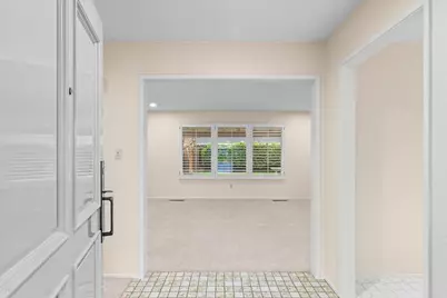 1912 Scarborough Court, Modesto, CA 95355 - Photo 8