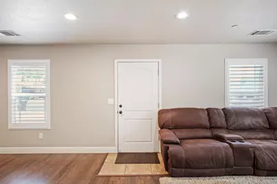 1529 Mitchell Avenue, Escalon, CA 95320 - Photo 6