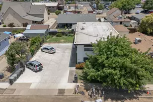 219 S 2nd Ave, Oakdale, CA 95361 - Photo 6