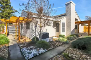 9478 Dunkerrin Way, Elk Grove, CA 95758 - Photo 24