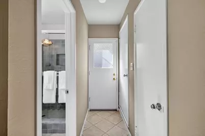 6316 Woodcreek Drive, Citrus Heights, CA 95621 - Photo 22