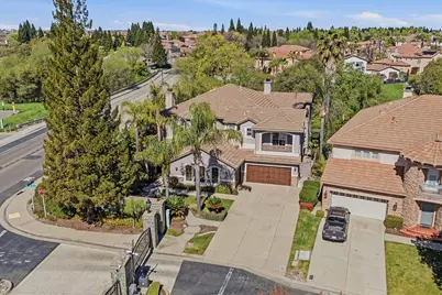 1864 Avondale Drive, Roseville, CA 95747 - Photo 52