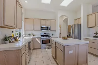 701 Rose Creek Court, Roseville, CA 95747 - Photo 12