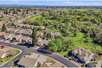 701 Rose Creek Court, Roseville, CA 95747 - Photo 34