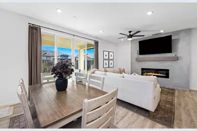 1564 Egyptian Way, Olivehurst, CA 95961 - Photo 24