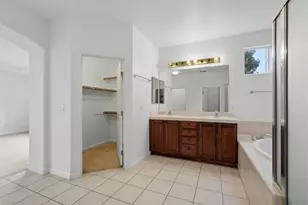 2638 Macon Dr, Sacramento, CA 95835 - Photo 38