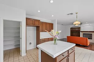 2638 Macon Dr, Sacramento, CA 95835 - Photo 12