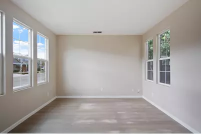 2921 Compton Place, Tracy, CA 95377 - Photo 4
