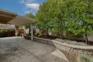 2120 Arlington Dr, Roseville, CA 95747 - Photo 30