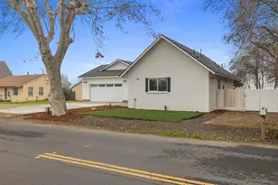 4449 E Zeering Rd, Denair, CA 95316 - Photo 4