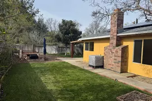 6249 Sunmist Way, Citrus Heights, CA 95621 - Photo 4