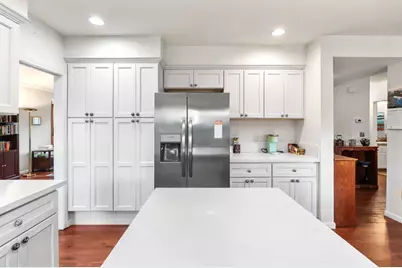 9481 Bowmont Way, Elk Grove, CA 95758 - Photo 10