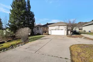 13915 Gold Country Dr, Penn Valley, CA 95946 - Photo 42