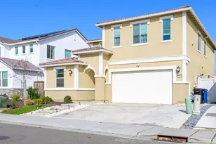 7666 Ocean Park Dr, Antelope, CA 95843 - Photo 2