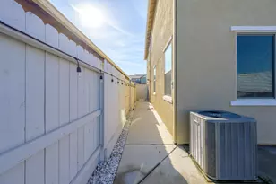 7666 Ocean Park Dr, Antelope, CA 95843 - Photo 56