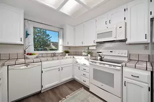 5407 Lequel Way, Carmichael, CA 95608 - Photo 18