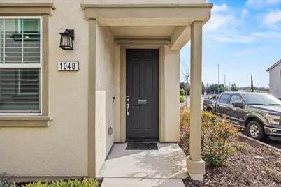 1048 Knox, Roseville, CA 95747 - Photo 4