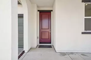 2461 Spotfin St, Roseville, CA 95747 - Photo 4