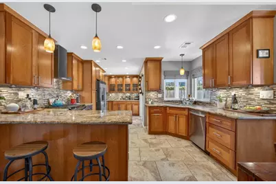 6301 Fuego Way, Elk Grove, CA 95758 - Photo 16