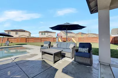 2014 Coffee Creek Way, Plumas Lake, CA 95961 - Photo 32