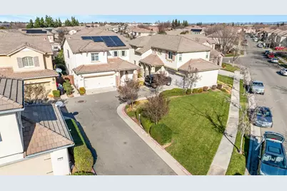 102 Pellegrino Court, Lincoln, CA 95648 - Photo 2