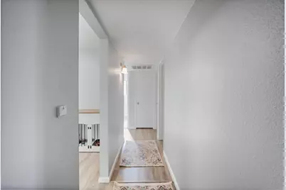 1648 Olivewood Avenue, Manteca, CA 95336 - Photo 10