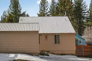 471 Nevada St, Portola, CA 96122 - Photo 4