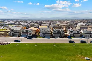 1533 Finestra Dr, Manteca, CA 95337 - Photo 24