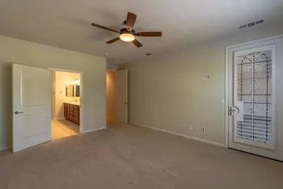 9567 Oakham Way, Elk Grove, CA 95757 - Photo 36
