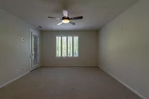 9567 Oakham Way, Elk Grove, CA 95757 - Photo 32