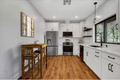 12545 Wolf Road, Grass Valley, CA 95949 - Photo 10