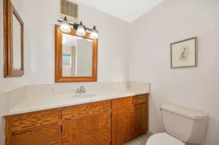 2633 Granite Way, Sacramento, CA 95821 - Photo 36